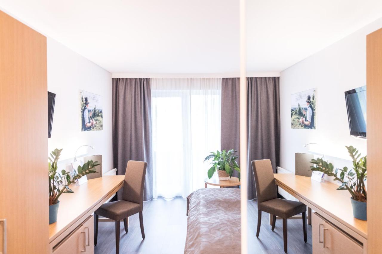 Hotel Und Therme Nova Köflach Eksteriør billede